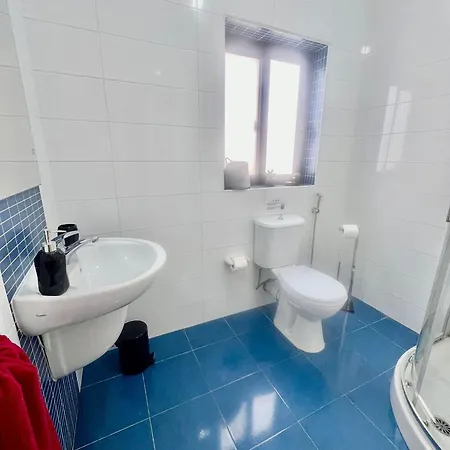83/3-lovely 1 Bedroom Penthouse * 比尔基卡拉