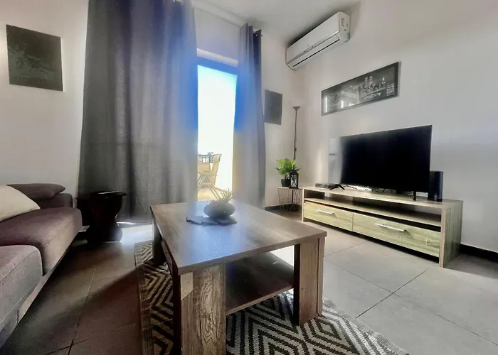 83/3-lovely 1 Bedroom Penthouse * Birkirkara