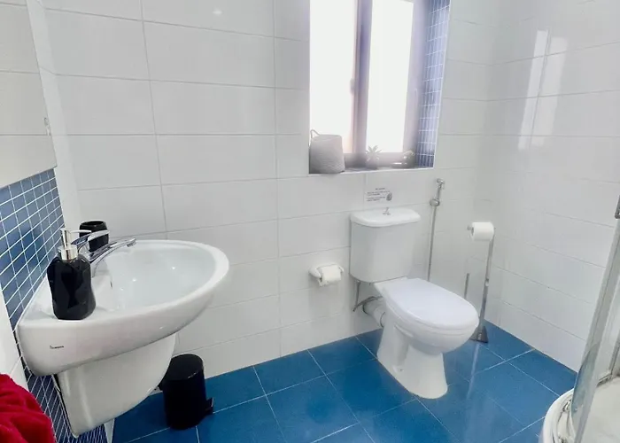 83/3-lovely 1 Bedroom Penthouse * Μπιρκιρκάρα